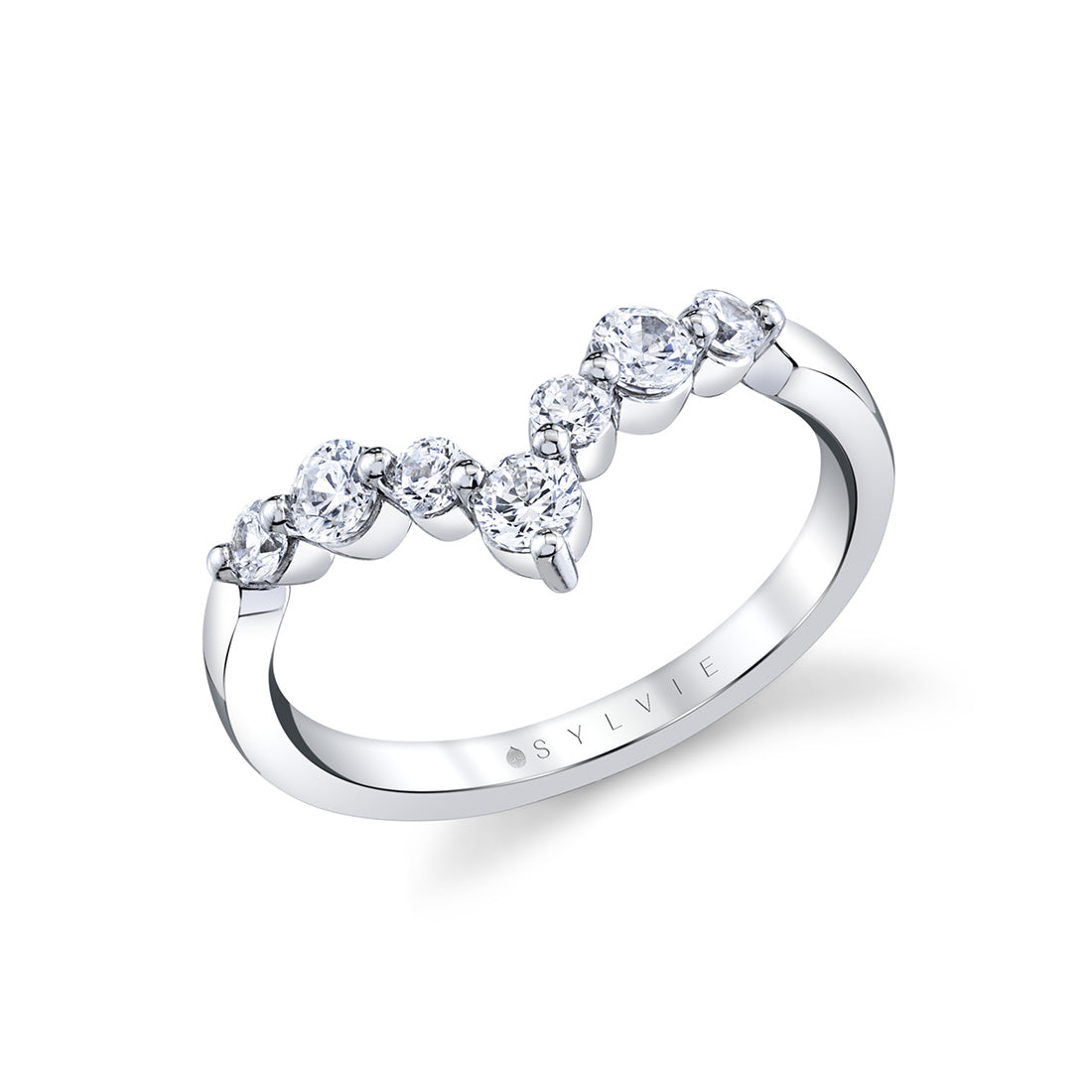 Round Curved Diamond Wedding Ring