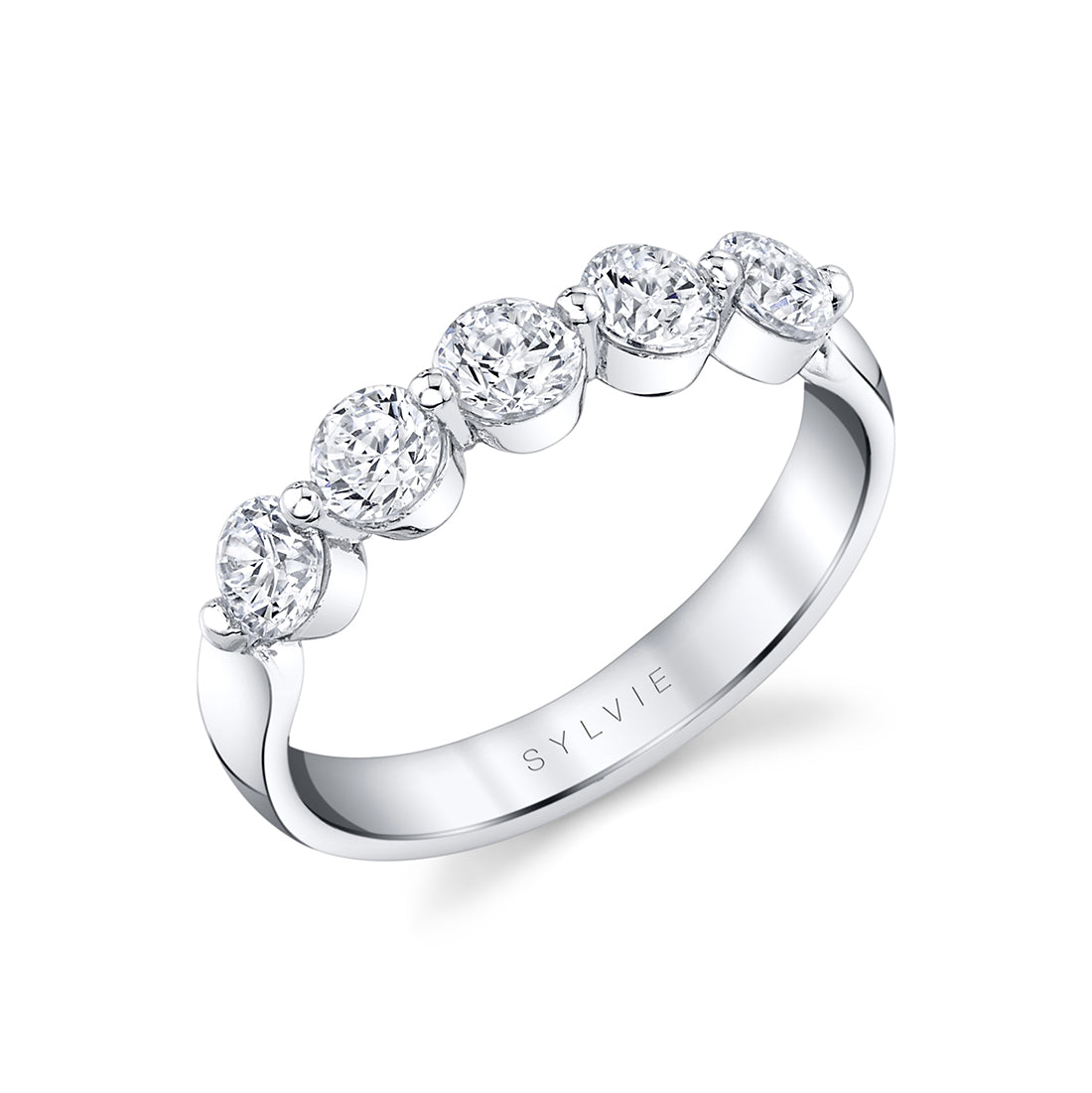 Large Single Prong Wedding Band