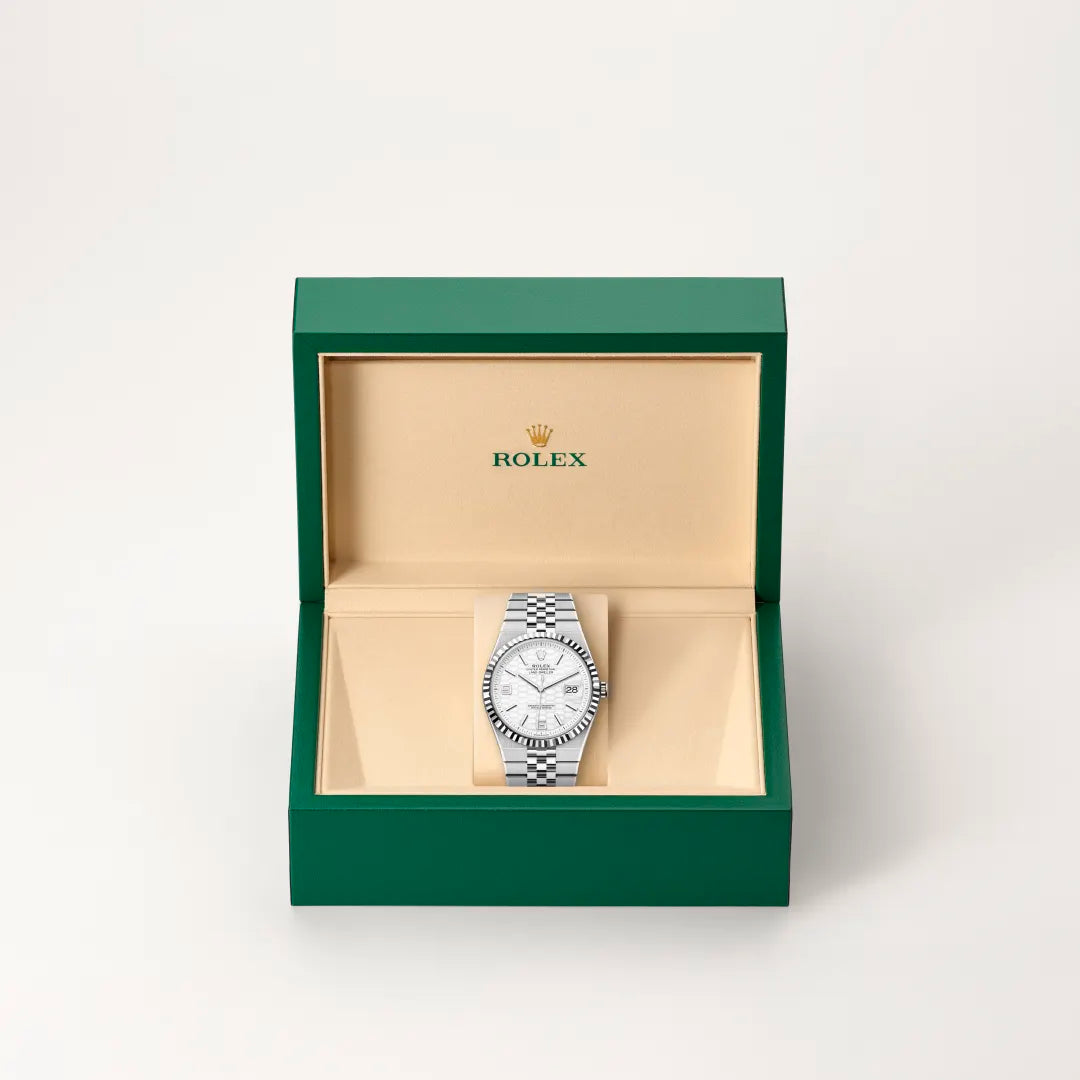 Rolex Land-Dweller 40