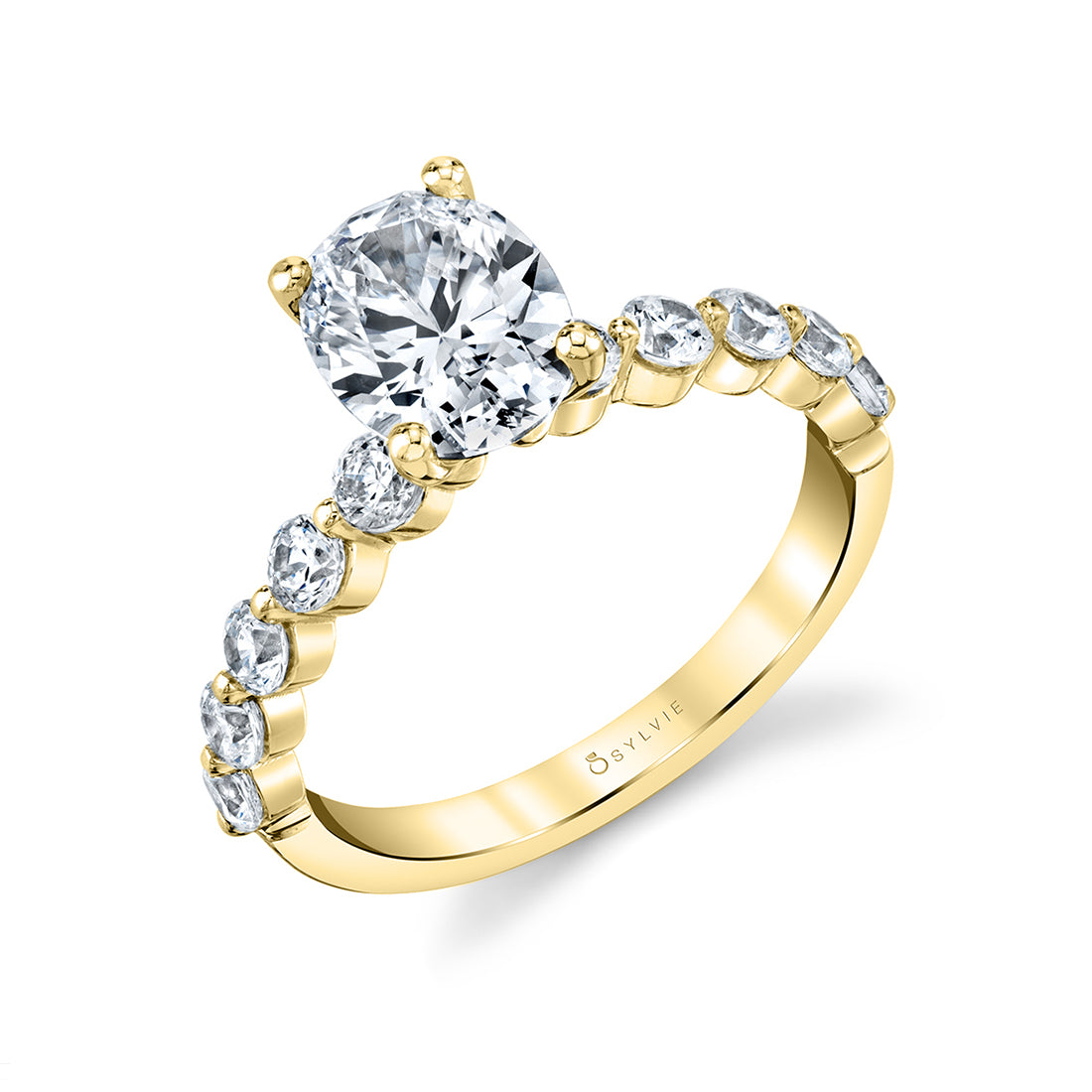 Single Prong Oval Engagement Ring - 0.68 Carats - Karol