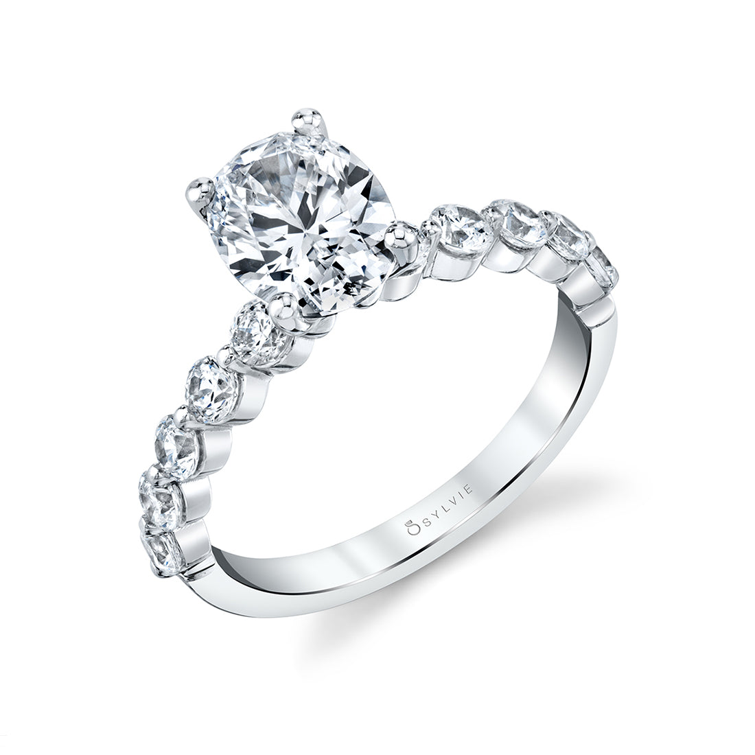 Single Prong Oval Engagement Ring - 0.68 Carats - Karol