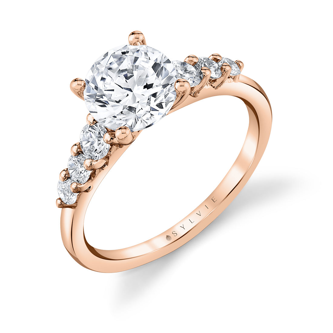 Round Cut Classic Graduating Engagement Ring - Eden