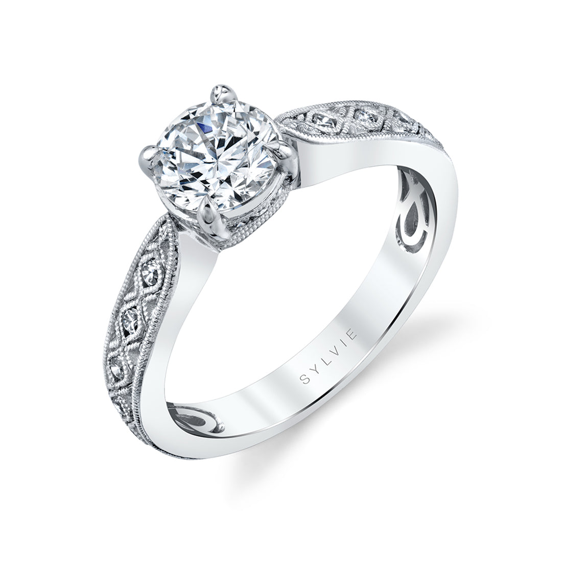 Vintage Engagement Ring - Vondelle
