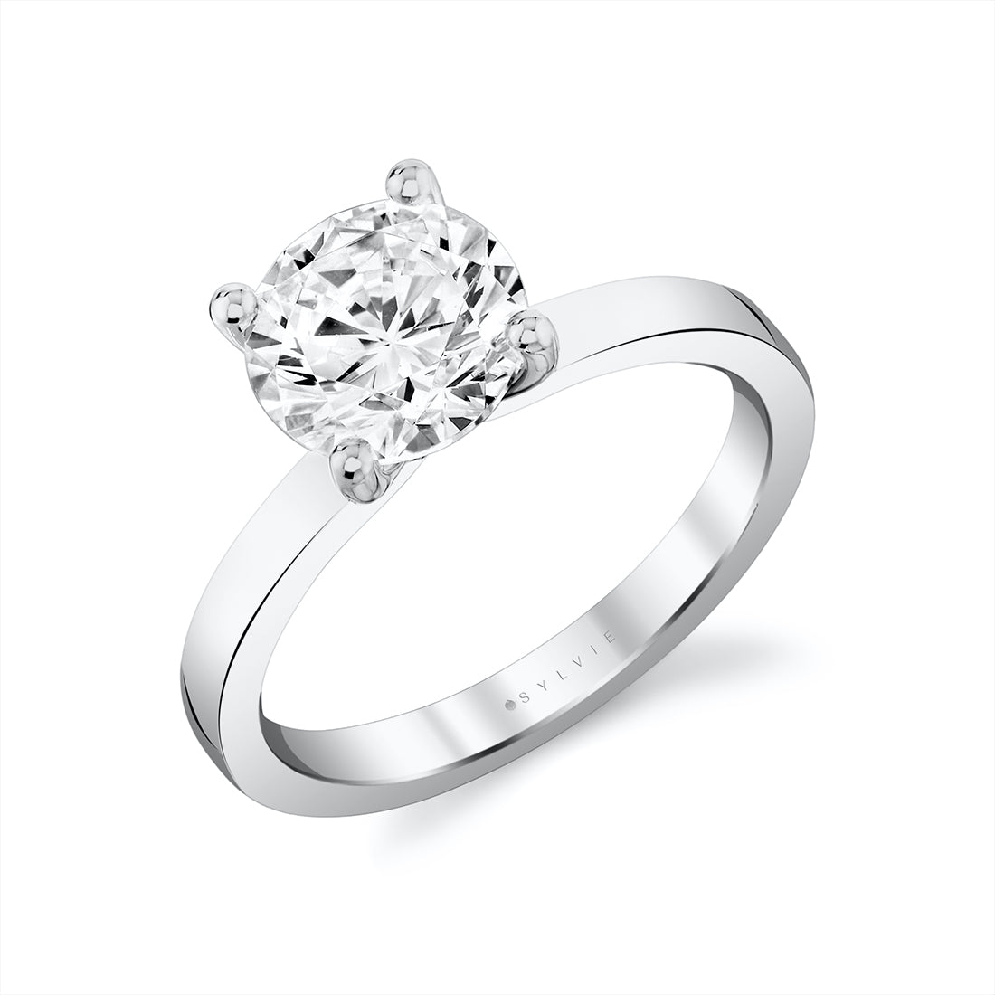 Round Cut Flat Edge Solitaire Engagement Ring - Harlow