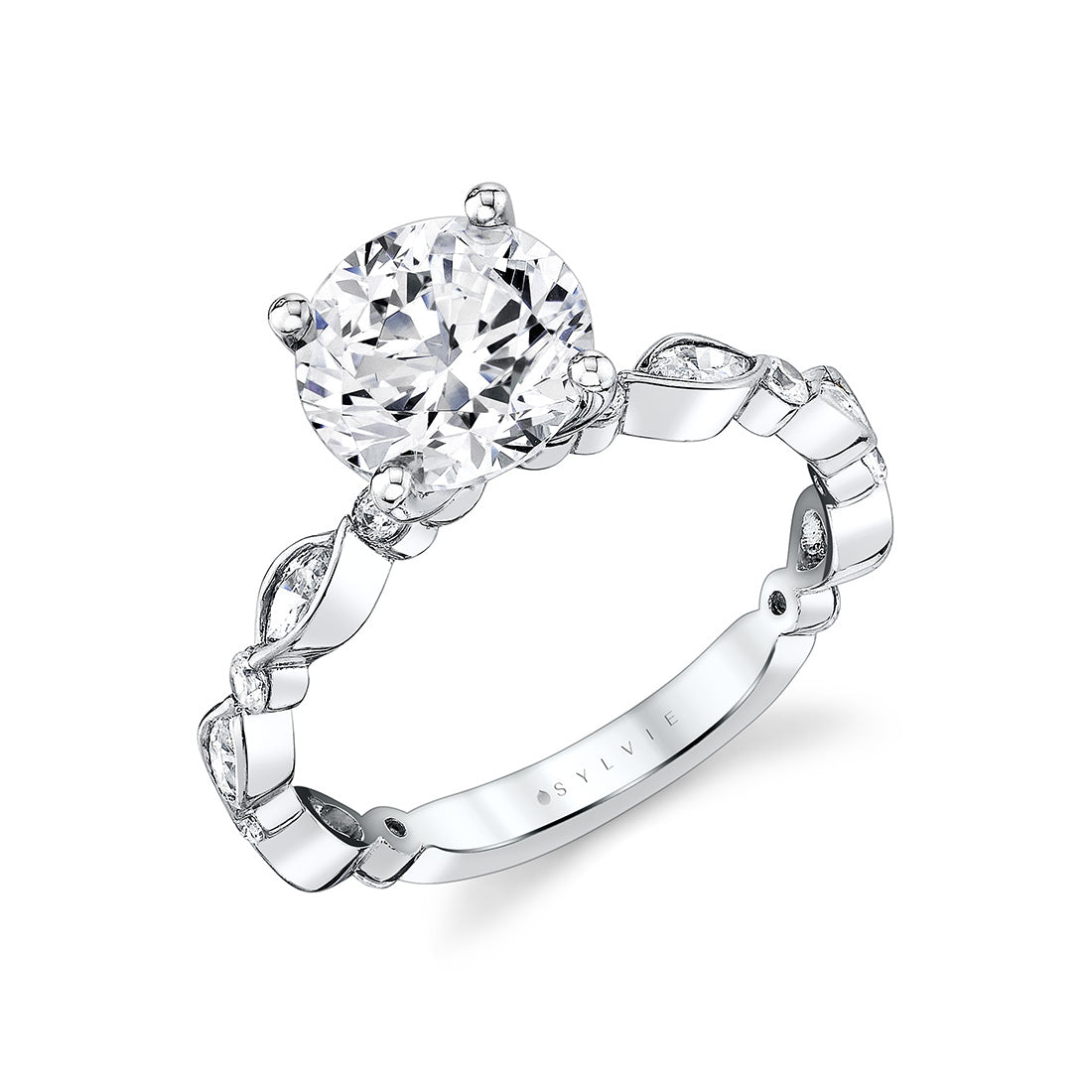 Tulira Vine Inspired Engagement Ring - Xyris