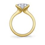 Shell Auranova Solitaire Engagement Ring - Liora
