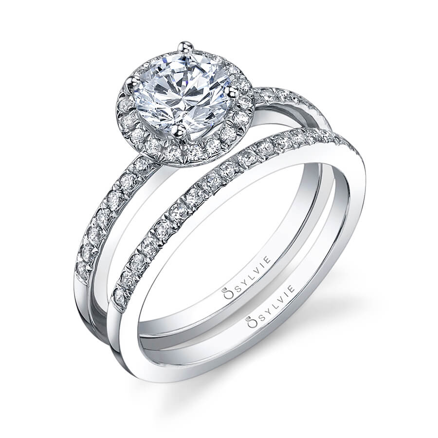 Ines - Petite Halo Engagement Ring